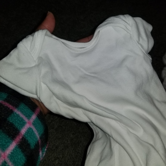 Carter's baby tshirts 5 piece 6month - Picture 2 of 3